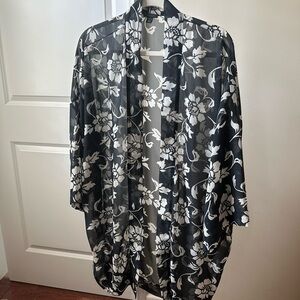 Ann Taylor Black and White Floral Wrap
